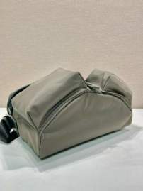Picture of Prada Handbags _SKUfw207740899fw